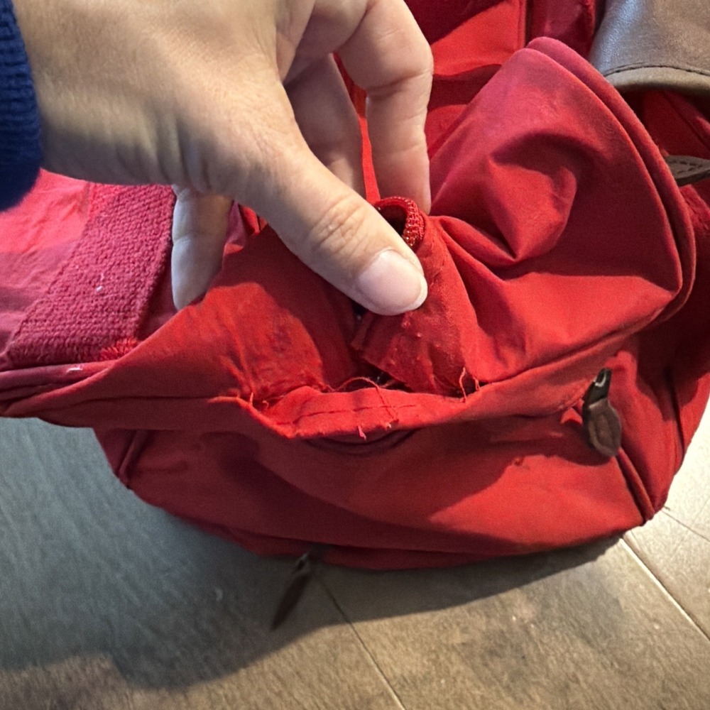Marlboro Country Store Red Brown Canvas Leather Shoulder Travel Duffle Bag Plaid - Picture 6 of 7